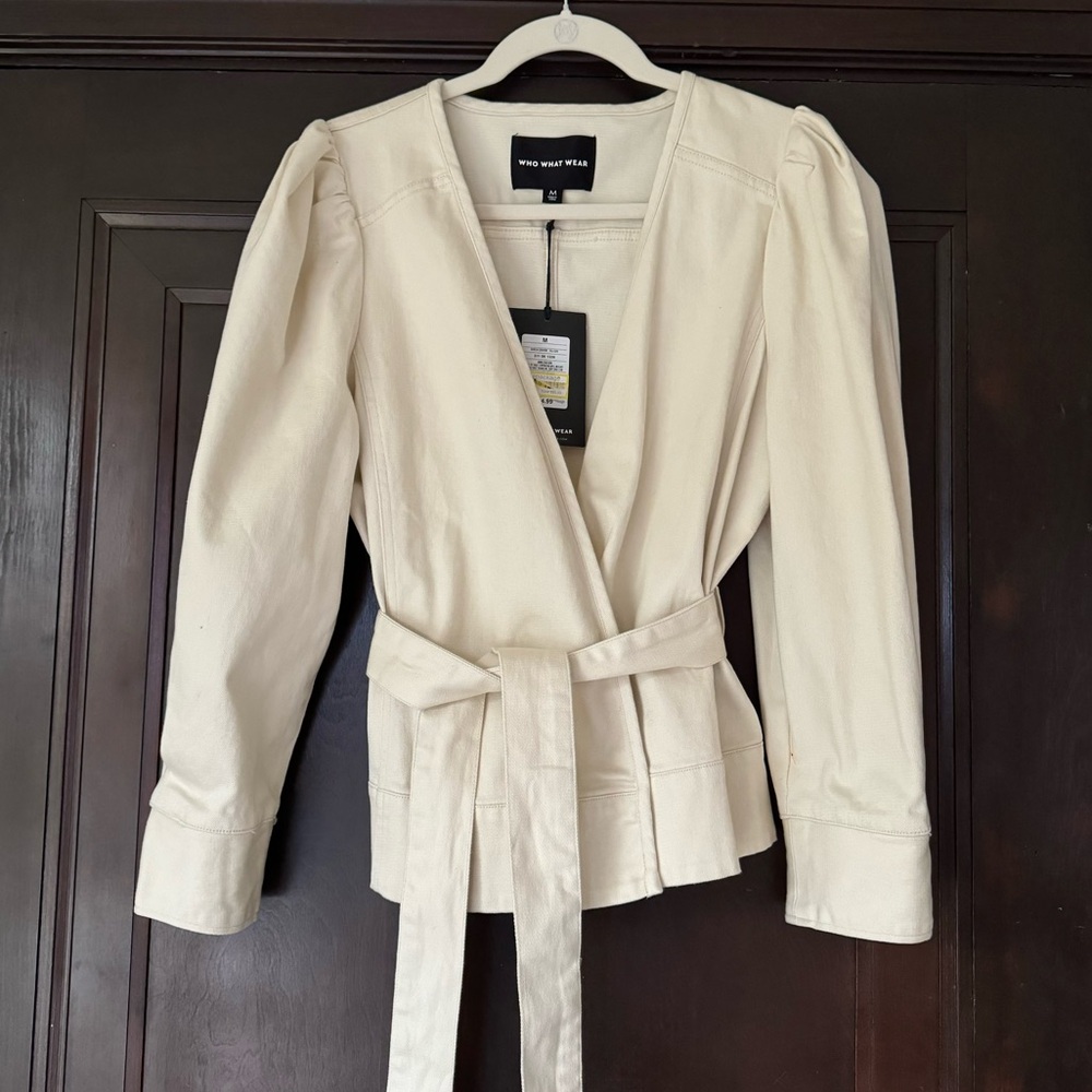 NWT Who What Wear Ivory Denim Belted Wrap Jacket, Size Medium